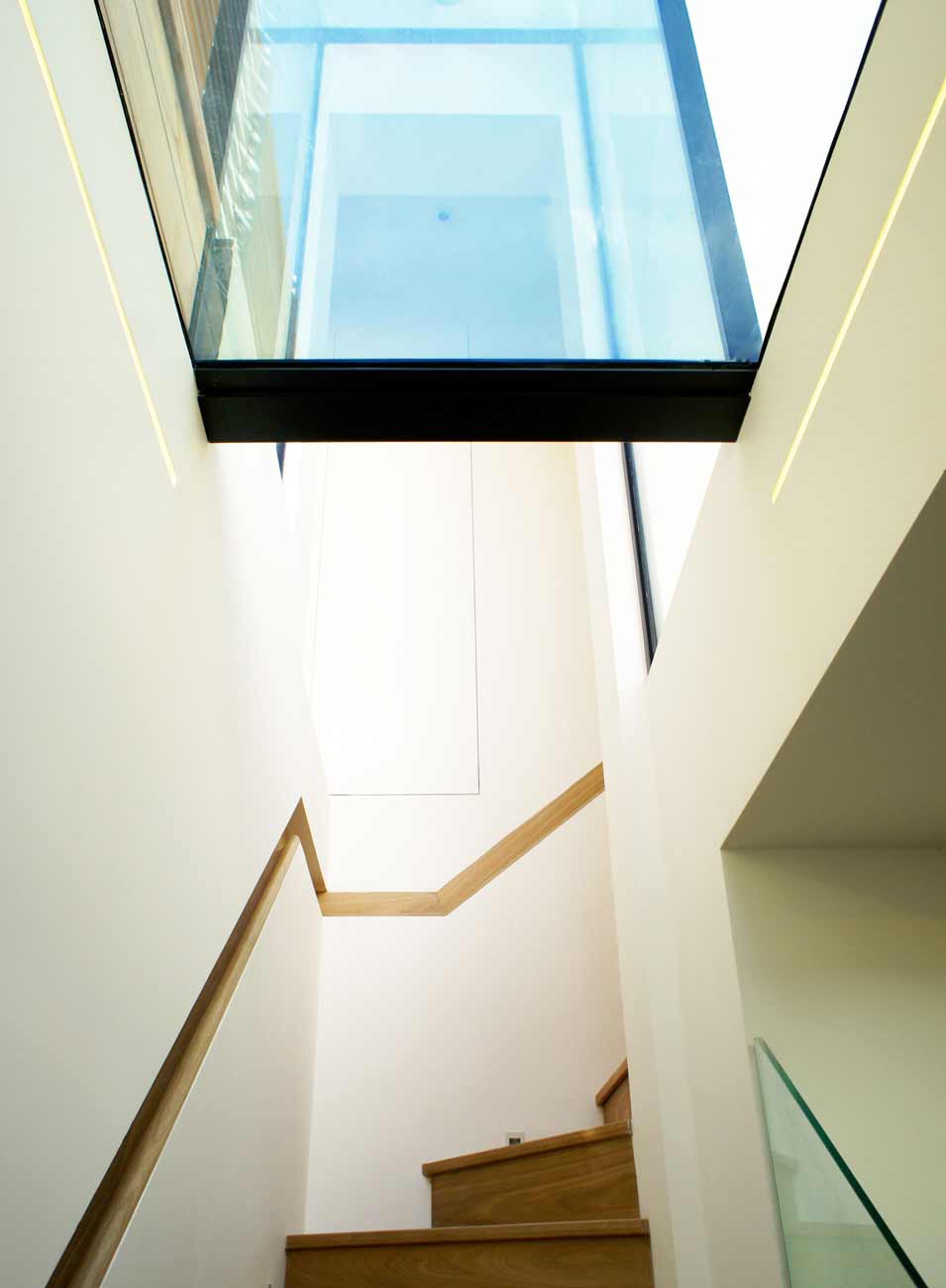 Petersham Place South Kensington Reconfigured Mews House 02 Petersham Place South Kensington Reconfigured Mews House 02